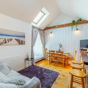 Apartmán Klimatyczny Apartament Przy Bulwarze Optima, Kolobřeh